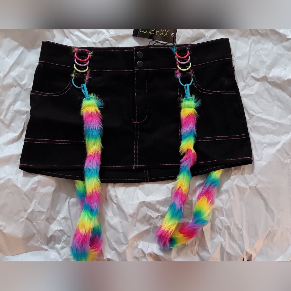 ❤️‍🔥SALE❤️‍🔥Mini Skirt W Furry Straps  (NWT)